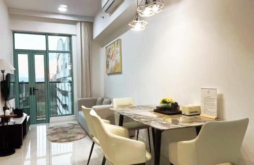 Likas Apartment | Bay Suites市中心山景 宽敞 悬空泳池 随订随住