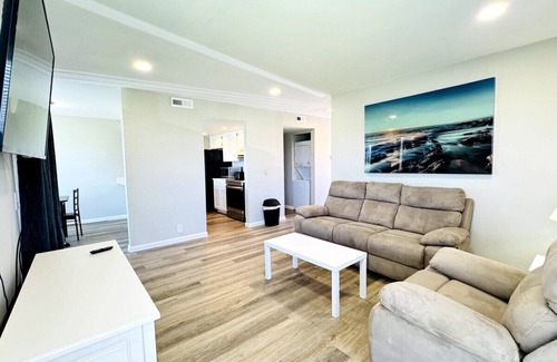 Little River Apartment | Bay tree lovely one bedroom condo