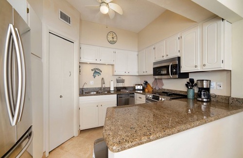 South Padre Island House | Bay View Paradise Pool Sunset Deck Dock Boat approved pets only