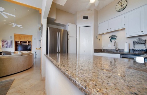 South Padre Island House | Bay View Paradise Pool Sunset Deck Dock Boat approved pets only