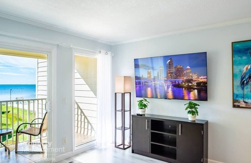 Rocky Point Apartment | Bay View Rendezvous - Chic Getaway, Stunning Vistas