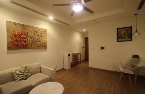 Hoang Mai Apartment | bay vinhomes times city