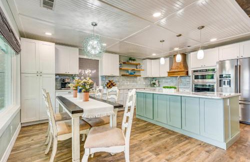 Florida Panhandle House | Bayfront Milton Retreat with Dock and Game Room