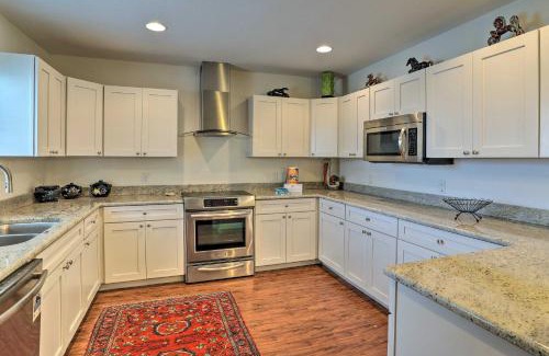Belle Vista House | Bayfront St Pete Beach Home with Outdoor Pool!