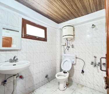 Old Manali House | Bayith Inn,dragon chowk