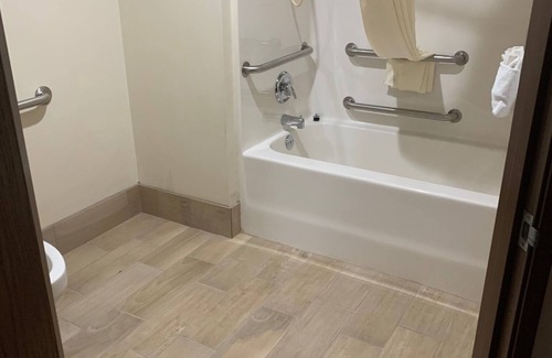 Bridgeport Hotel | Baymont by Wyndham Bridgeport/Frankenmuth