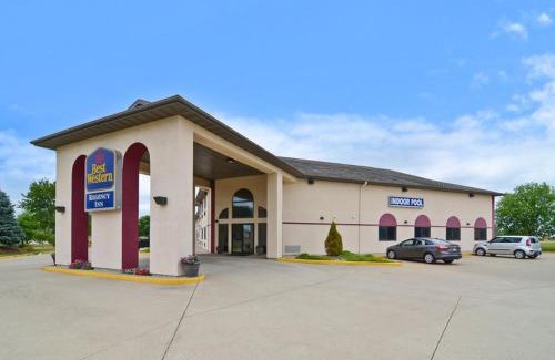 Danville Hotel | Baymont by Wyndham Danville IL