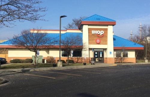 Roseville Hotel | Baymont by Wyndham Detroit/Roseville