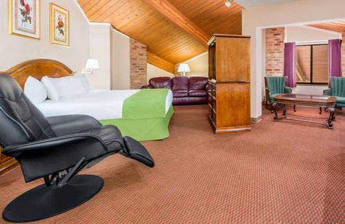 Enid Hotel | Baymont by Wyndham Enid