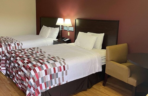Holland Hotel | Baymont By Wyndham Holland/Toledo