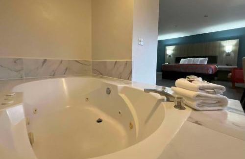 Kent Hotel | Baymont by Wyndham Kent - Seattle