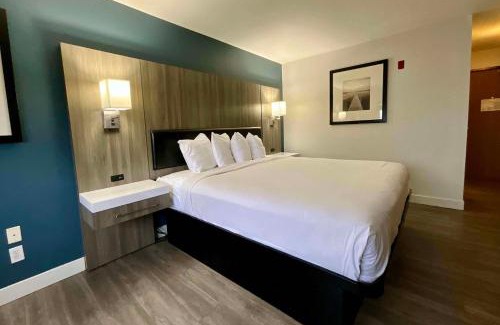 Kent Hotel | Baymont by Wyndham Kent - Seattle