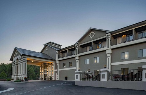 Keystone Hotel | Baymont by Wyndham Keystone Near Mt. Rushmore