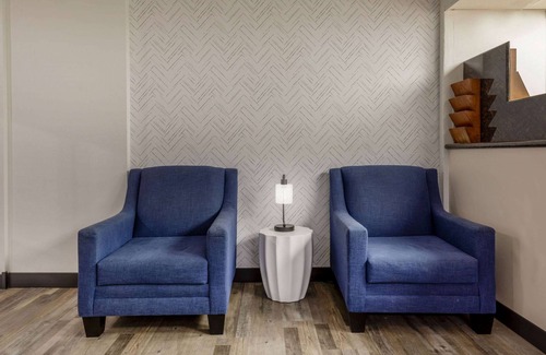 Bonanza Hotel | Baymont by Wyndham Laredo