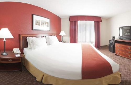 Merrillville Hotel | Baymont by Wyndham Merrillville