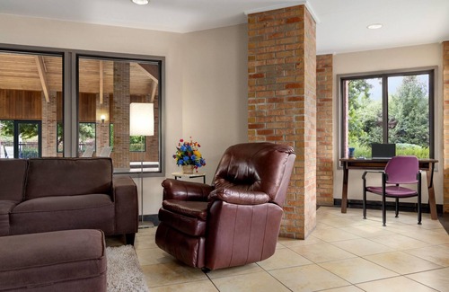 Monroe Hotel | Baymont by Wyndham Monroe
