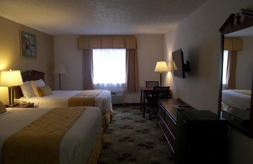 Mount Vernon Hotel | Baymont by Wyndham Mount Vernon Renfro Valley