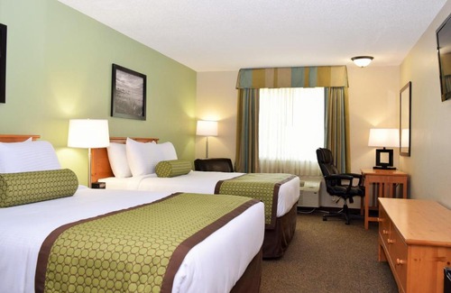 Pierre Hotel | Baymont by Wyndham Pierre