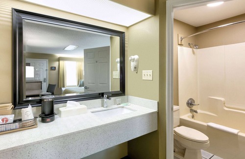 Prattville Hotel | Baymont by Wyndham Prattville/Montgomery