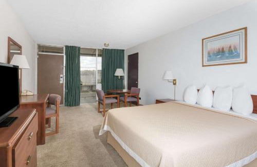 Rock Springs Hotel | Baymont by Wyndham Rock Springs