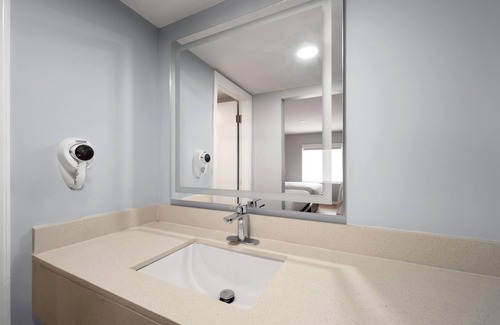 Salisbury Hotel | Baymont By Wyndham Salisbury Md