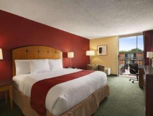 Salem Hotel | Baymont by Wyndham Salem Roanoke Area