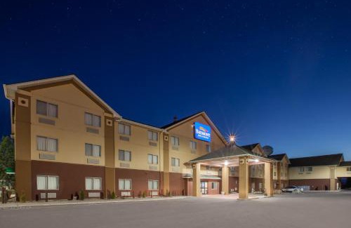 South Haven Hotel | Baymont by Wyndham South Haven