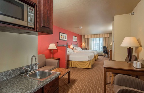 Sturgis Hotel | Baymont Inn and Suites by Wyndham Sturgis