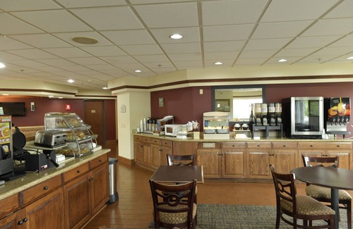 Lincoln Hotel | Baymont Inn & Suites by Wyndham Lincoln NE