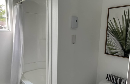 Val-des-Monts Ski Chalet | Bayoo Cottage