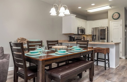 Dauphin Island Condo | Bayou Heron #2B: Pet-friendly bayside condo with pool