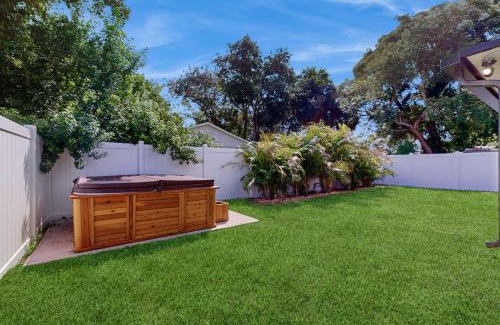 Sun Bay South House | Bayside Bungalow