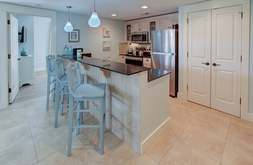 Baytowne Wharf Condo | Bayside Gated Resort ~ Large Balcony ~ Family Friendly