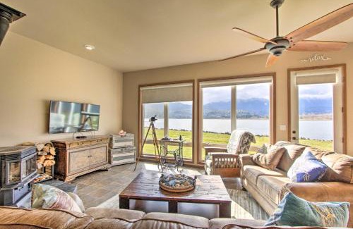 Quilcene House | Bayside Home - 6 Miles to Olympic National Forest!