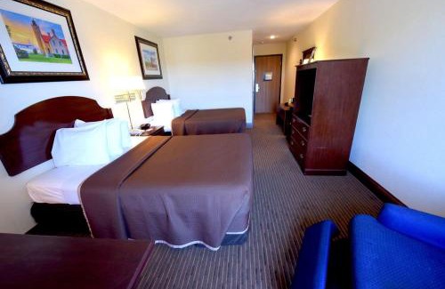 Mackinaw City Hotel | Bayside Hotel of Mackinac