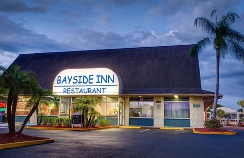 Pinellas Park Hotel | Bayside Inn Pinellas Park - Clearwater