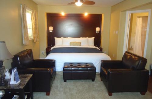 Bayridge West Hotel | Bayside Inn & Waterfront Suites