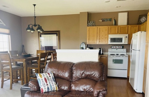 Brule House | Bayside Townhome on #4 Bayside Golf at Lake McConaughy