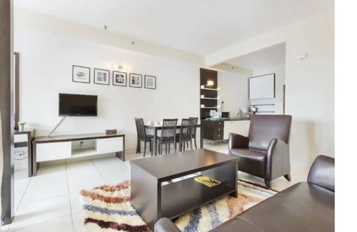 Central District Apartment | Bayu Marina Resort 3 mins away Mid Valley Johor