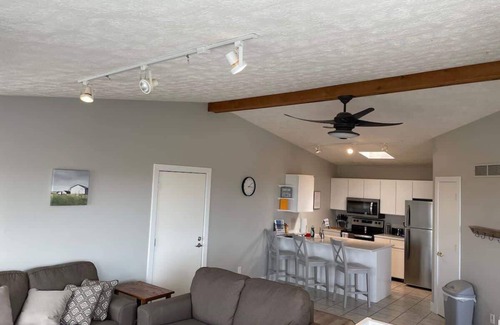 Whitetail Condo | Bayview Condo #4, Ogallala Beach