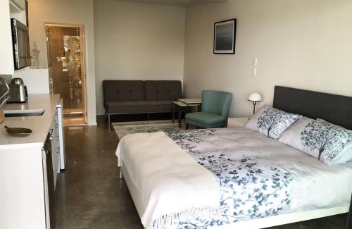Paihia House | Bayview Corner Suite Unit 2 - Paihia Unit