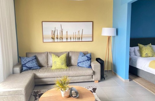 Walvis Bay Apartment | Bayview Hotel 26,Dolphin Beach, Walvis Bay,Namibia