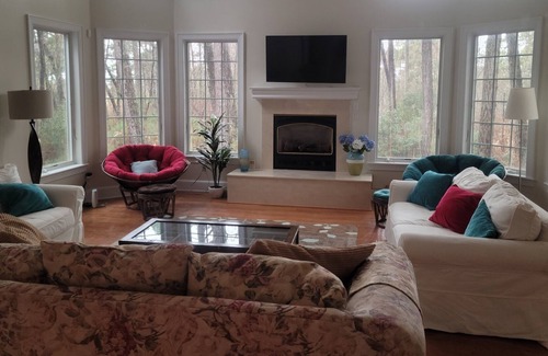 Bay Ridge House | Bayview Point-200' of PRIVATE beach with this estate. FOR SALE.