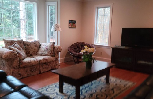 Bay Ridge House | Bayview Point-200' of PRIVATE beach with this estate. FOR SALE.