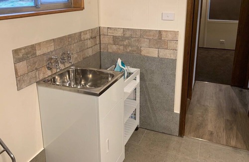 Goughs Bay House | Bayview Retreat - Enjoy watersports at Lake Eildon