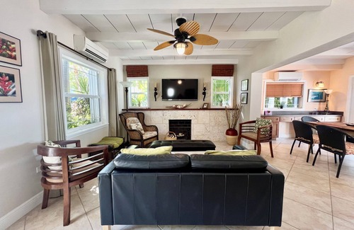 Islamorada House | Bayview Villa- Pet-Friendly Waterfront Paradise. A fisherman's dream!
