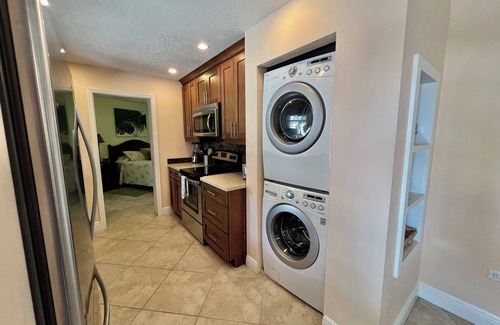 Islamorada House | Bayview Villa- Pet-Friendly Waterfront Paradise. A fisherman's dream!