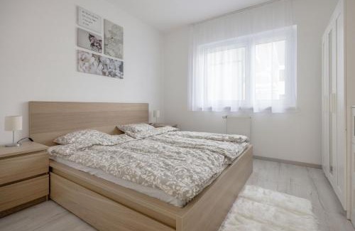 Ferencvaros Apartment | BB Apartment - 2BR with parking close to centre