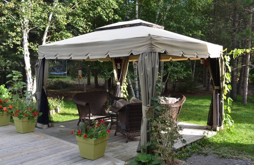 Mont-Tremblant House | BBSAFFRON-Mont Tremblant Family Villa, Full Kitchen, Comfy Beds, Up to 7 guests