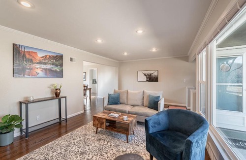 Westwood Hills House | Be At Home in KC